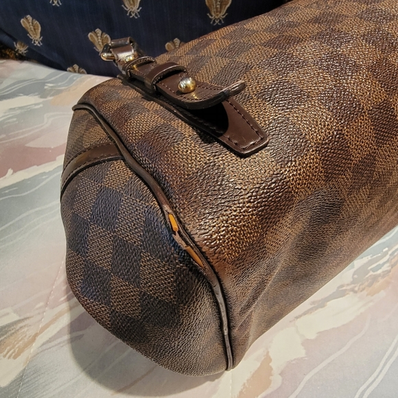 Louis Vuitton Damier Ebene Rivington Handbag PM - Picture 5 of 12